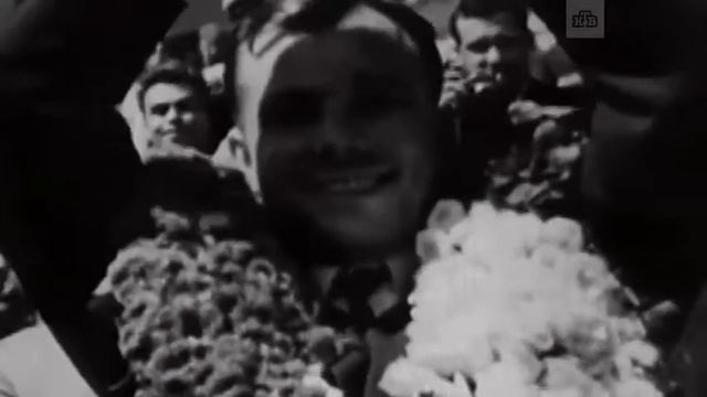 50 лет назад трагически погиб Юрий Гагарин. Памяти первого космонавта смотреть онлайн