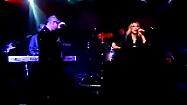 Claudia Brucken & Andy Bell-Absolutely Immune смотреть онлайн