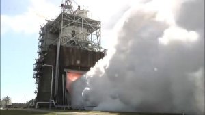 NASA показало испытания ракетного двигателя для освоения дальнего космоса