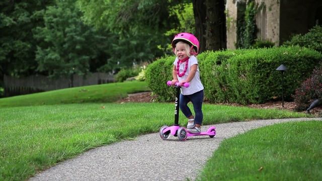 Micro Mini2Go Ride-On Scooter | Ages 18 months to 5 years смотреть онлайн