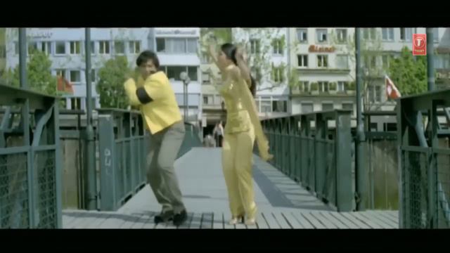 Ladka Mud Mud Kar Maare [Full Song] Akhiyon Se Goli Maare смотреть онлайн