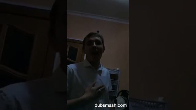 Как надо правильно чихнуть )))) смотреть онлайн