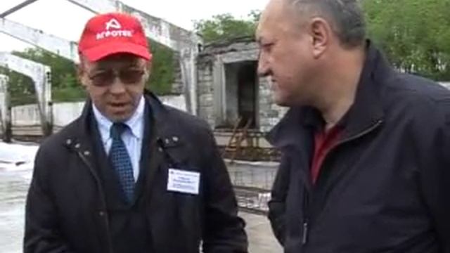 Губернатор Камчатки посетил строящийся свинокомплекс смотреть онлайн