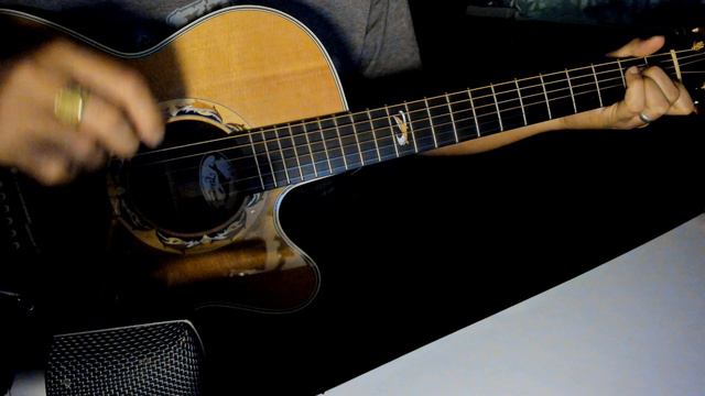 Green sleeves / Guitar Takamine Limited Edition 2001 Record With Condencer Microphone смотреть онлайн