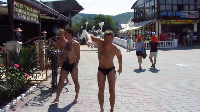 Переплыли бухту за 330 минут смотреть онлайн