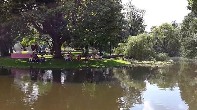 Vondelpark - Amsterdam смотреть онлайн