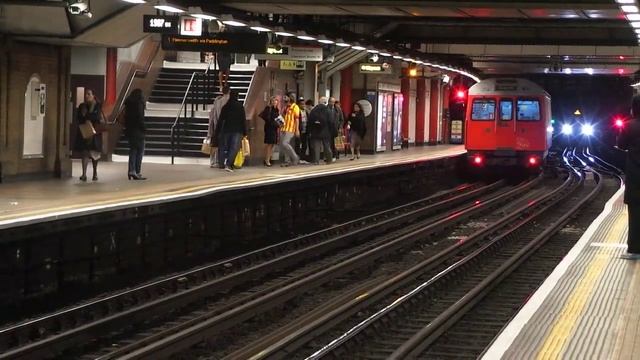 London Underground Observations At Liverpool Street 26/10/13
