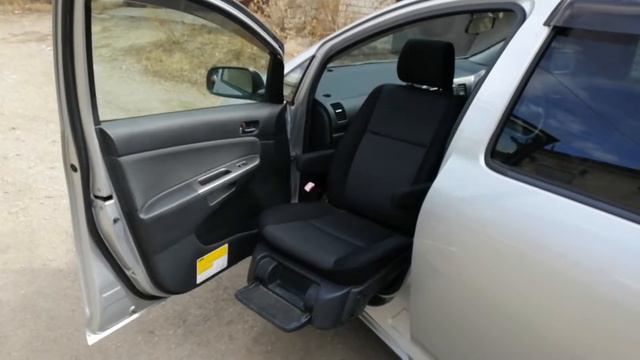 Кресло для инвалидов с электроприводомToyota Wish смотреть онлайн