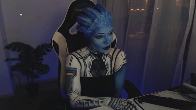 sorabi LIara Mass Effect смотреть онлайн