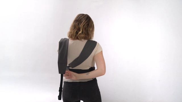 How Do I Face Baby In with the Embrace Carrier? (taller than 23 in)| Ergobaby смотреть онлайн