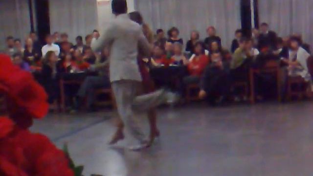 Rogério e Bianca -10°aniversário da Confraria do Tango смотреть онлайн