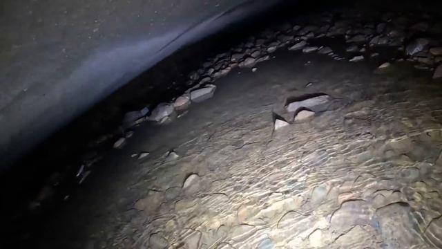 Stuck Alone In A Cave - Anxiety Warning! смотреть онлайн