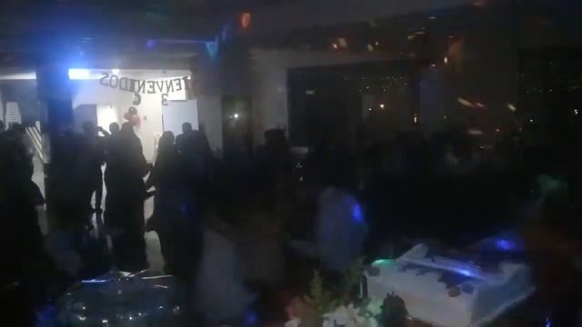 BAILANDO ZAPATEANDO JUYAYAY ....JUAN PIO MONTUFAR смотреть онлайн