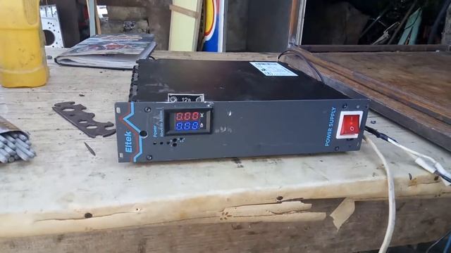 Регулятор напряжения от 9,8v до 30v для инкубатора. смотреть онлайн