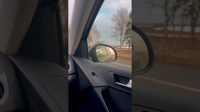 Красота в глазах смотрящего?#природа #осень #ноябрь #красота #деревня #дорога смотреть онлайн