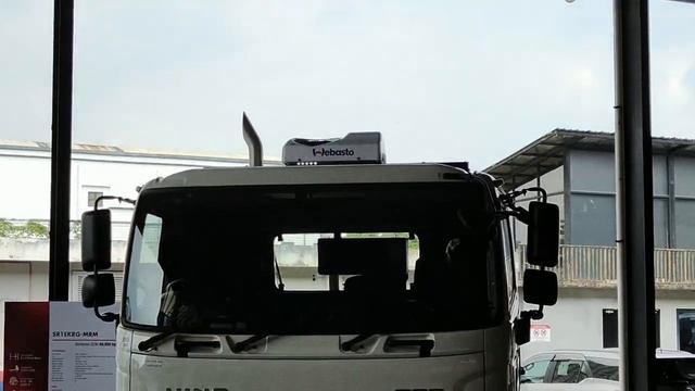 HINO 700 Truck With 16 Speed AMT Launch Review Featuring 6x2 SR1E With Unique Options