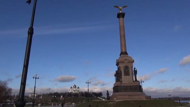 Ярославль - прогулка по набережной 09.11.2013 смотреть онлайн