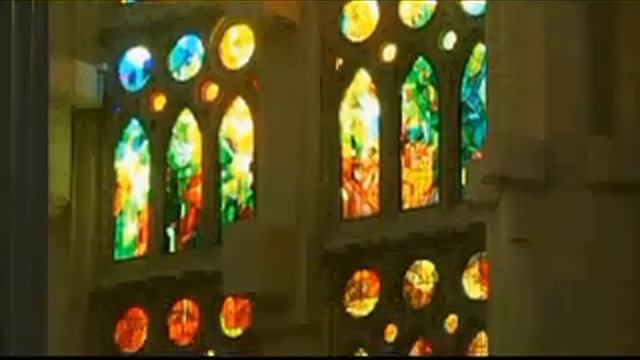 Sagrada Familia Antoni Gaudi vitralls смотреть онлайн