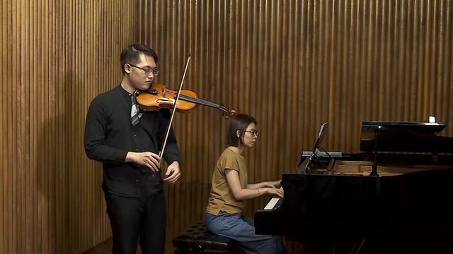 Bartok Violin Concerto No.2 1st Mvt  // Chieh-An Yu
