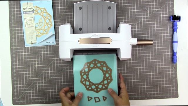Spellbinders Platinum 6 Die Cutting And Embossing Machine