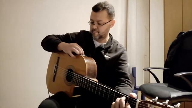 Test de la Guitare Manuel Rodriguez C1S cut, смотреть онлайн