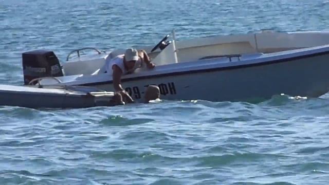 Вышел в море по ветру и тут же перевернулся смотреть онлайн