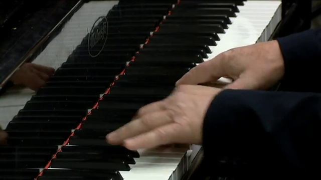 (266) Roland & Niclas: I'll fly away смотреть онлайн