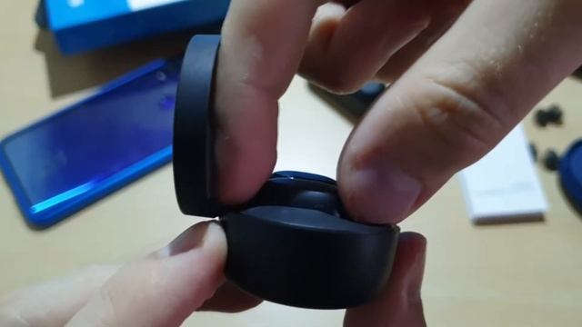 Наушники Redmi AirDots с AliExpress смотреть онлайн