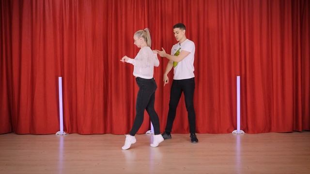 Super Isolations Combo | Advanced Sensual Bachata Combo Tutorial | by Marius&Elena смотреть онлайн