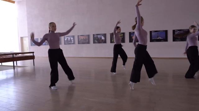 Творческая видео-работа от учеников старшей группы/EXPERIENCE DANCE STUDIO смотреть онлайн