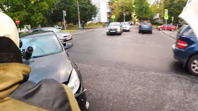 2 #ДТП подряд за 1 ВЫЕЗД! | ЗАЧЕМ #ПДД соблюдать? смотреть онлайн
