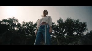 Елена Темникова - Бабочки (Radio Edit) [Music Video]