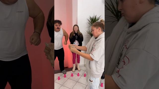 НИКОЛЬ ОПЯТЬ ВСЕХ ОБЫГРАЛА? смотреть онлайн