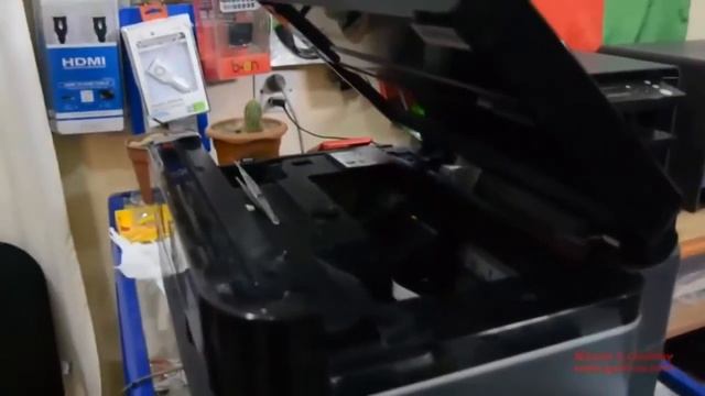 Epson TX 650 printerinin katricinin yuyulması смотреть онлайн