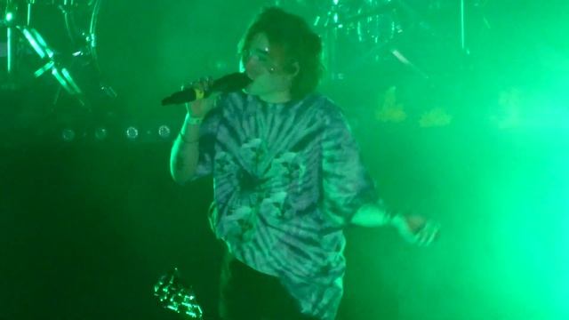 Алена Швец - Одуванчик (Аврора, СПб 30.11.2019) смотреть онлайн