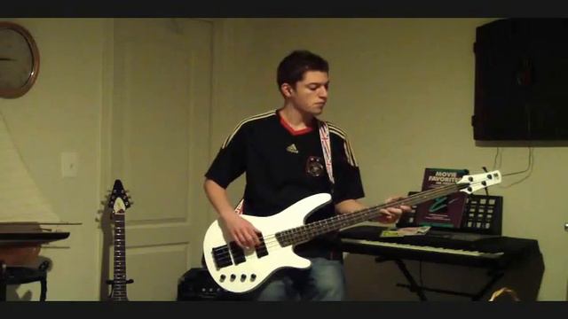 Distant Early Warning- Rush Bass Cover смотреть онлайн
