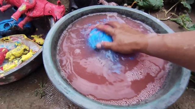 Membersihkan Mainan Hewan Kuda Nil Sapi Kerbau Bebek Angsa Badak Domba Kucing Zebra Buaya