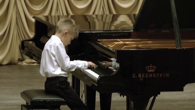 Тимофей Старовойтов С.Рахманинов «Пьеса фантазия» Ж.Бизе «Волчок» смотреть онлайн