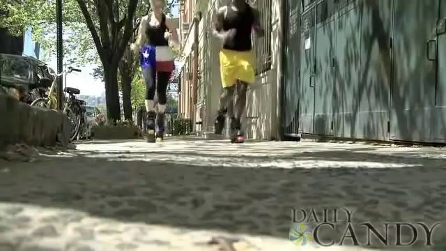New Trend in Running / Exercise: Kangoo Jumps смотреть онлайн