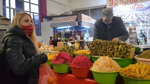 Грузия | Батумский центральный рынок | Закупаем продукты к Новогоднему столу смотреть онлайн