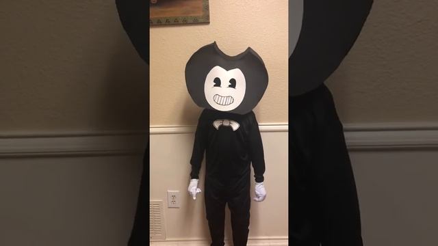DIY Bendy costume 2018 смотреть онлайн