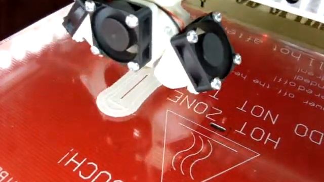 3D-SPrinter 232 PRO первая печать сразу после сборки. смотреть онлайн