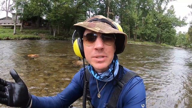 River Treasure Hunting for Silver & Gold | Minelab Equinox 800 Metal Detector смотреть онлайн