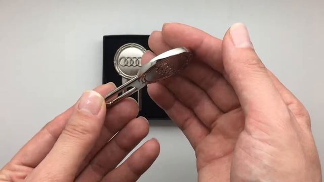 Заглушка ремня безопасности Audi комплект смотреть онлайн