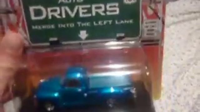 M2 Machines Diecast cars pickups смотреть онлайн