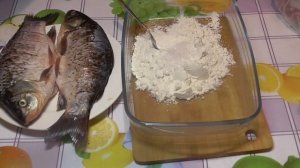 Жареный Карась в духовке в сметане