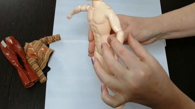Романтичный аналог Кена. Обзор с распаковкой куклы. смотреть онлайн