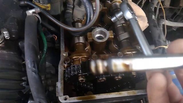 Как протянуть головку блока ЗМЗ без снятия распредвалов ? смотреть онлайн