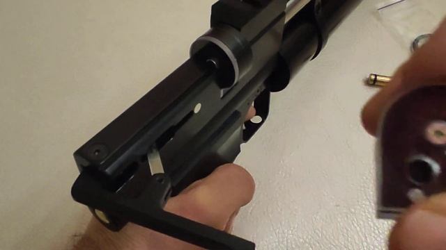 Lancet III взвод , снятие с боевого взвода и установка магазина смотреть онлайн