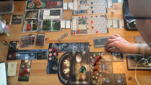 Cthulhu Death May Die S1E3.06 - Gameplay- YogSothoth in Danse Macabre - Gameplay Turn 6-7 смотреть онлайн